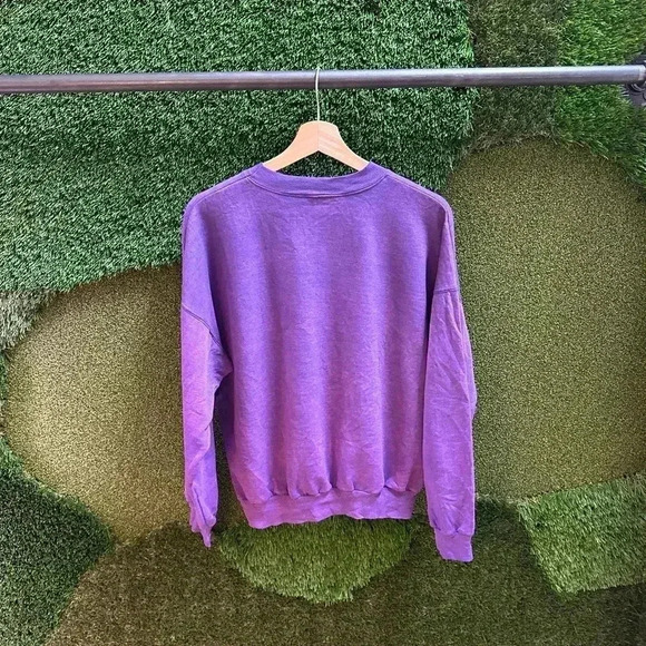 Vintage 1980s Purple Faded Quebec Crest Crewneck - Picture 2 of 4